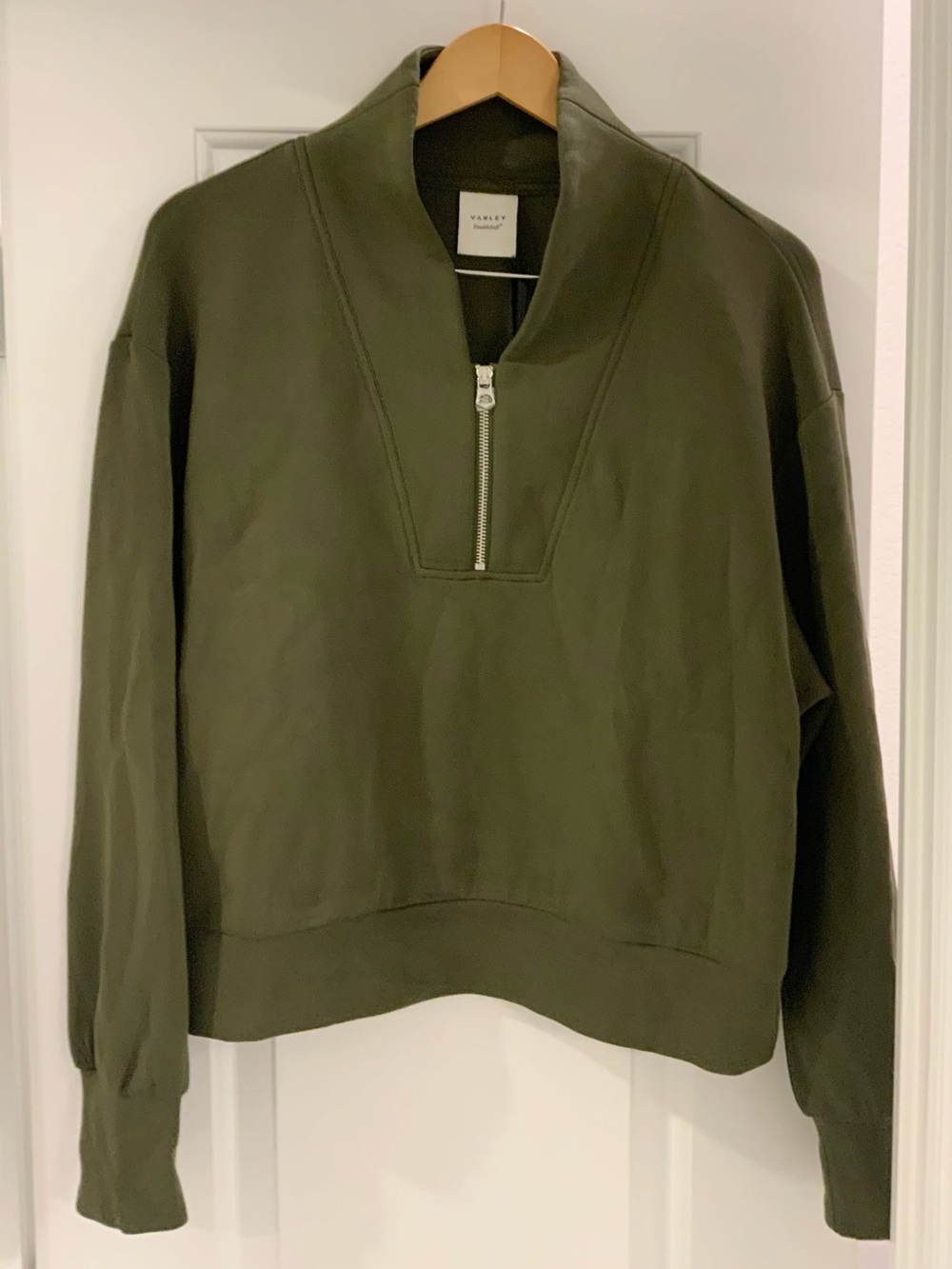Varley Davidson Sweat in Olive Night, sz XL